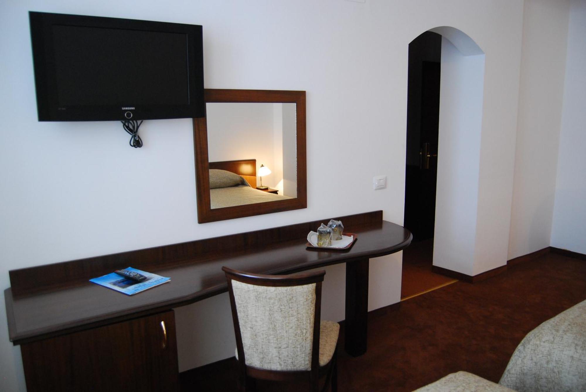 Hotel Maria คอนสตันซา ภายนอก รูปภาพ